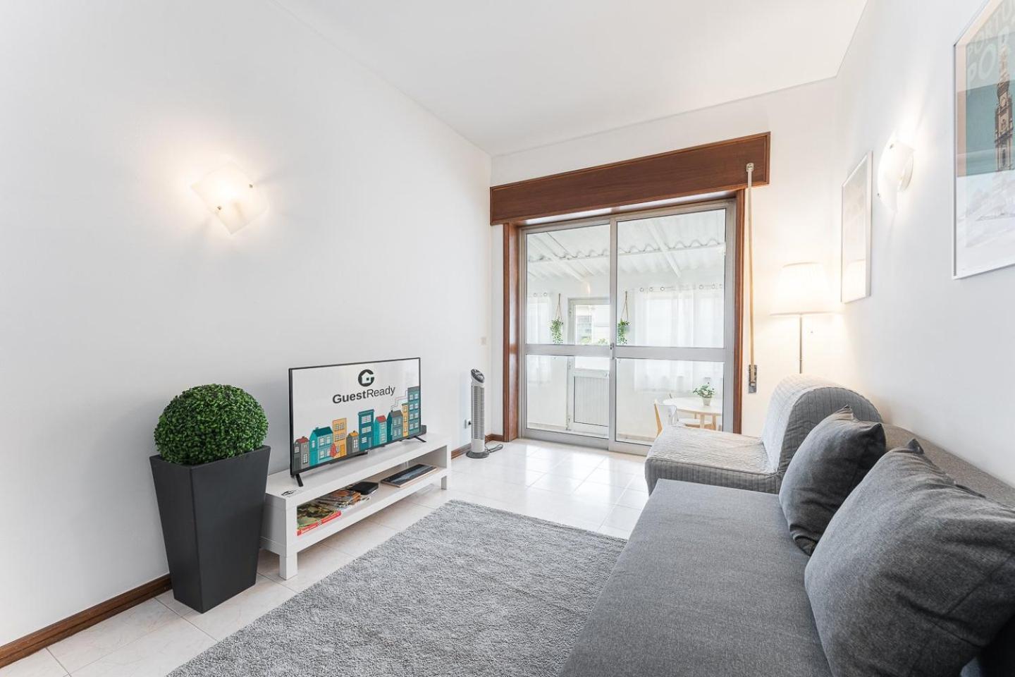 Guestready - Modern Cosy Apartment With A Terrace Porto Kültér fotó