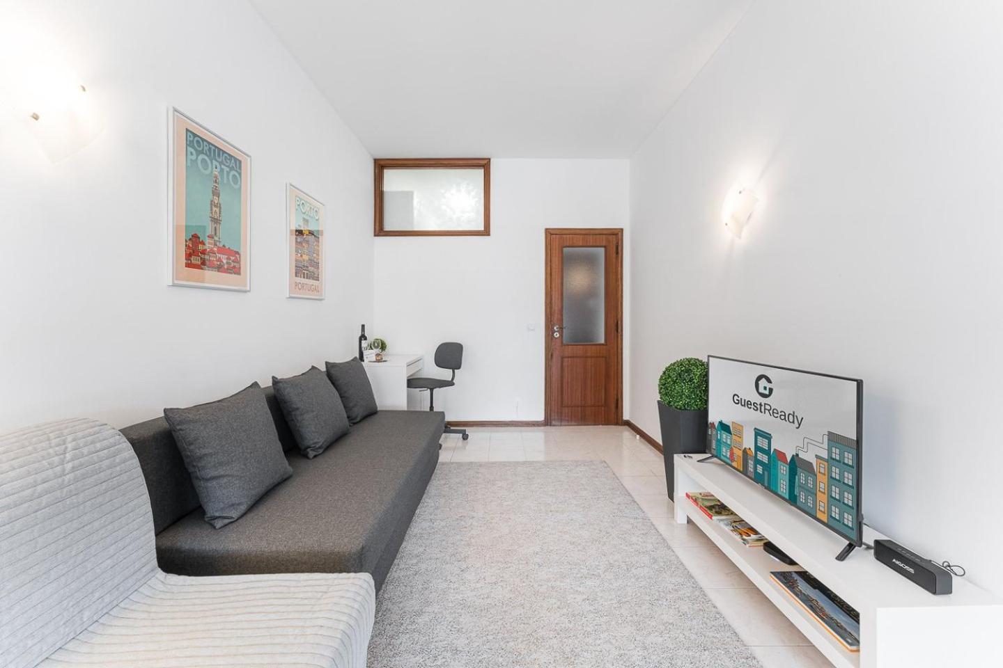 Guestready - Modern Cosy Apartment With A Terrace Porto Kültér fotó