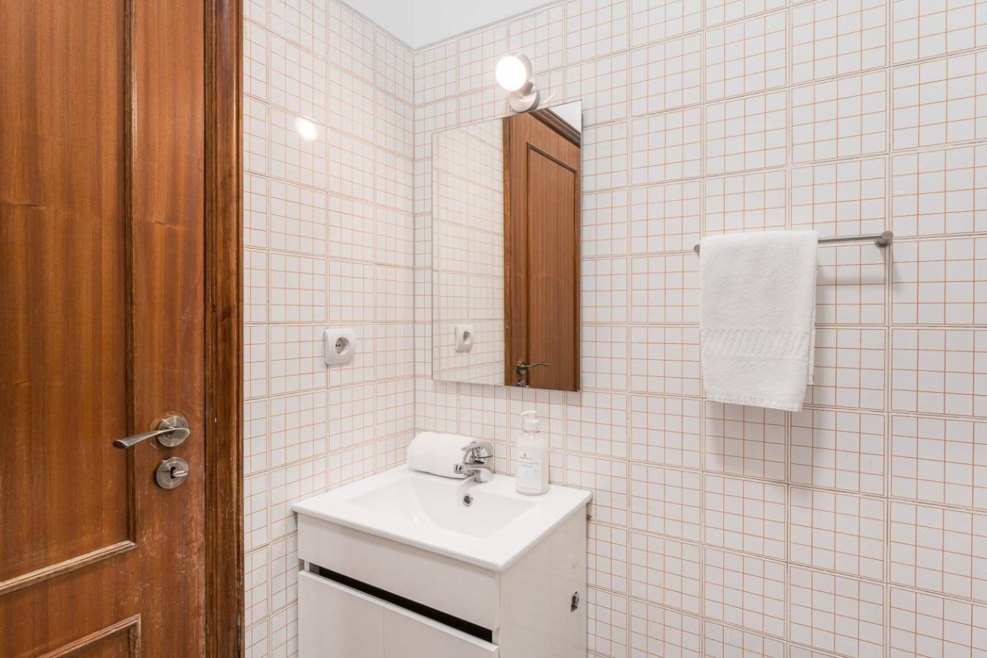 Guestready - Modern Cosy Apartment With A Terrace Porto Kültér fotó